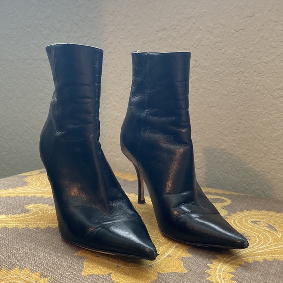 Jimmy Choo Calf skin leather black boot - Picture 3 of 4